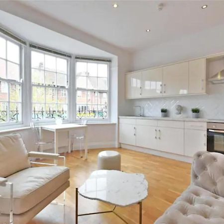 Luxury 3 Bed Apartment - Huge Outdoor Terrace & Amazing Transport Links 伦敦 外观 照片